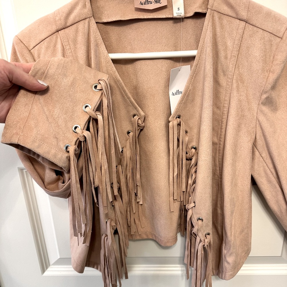 Buckle Willow & Root Fringe Crop Jacket in blush S - Picture 8 of 8